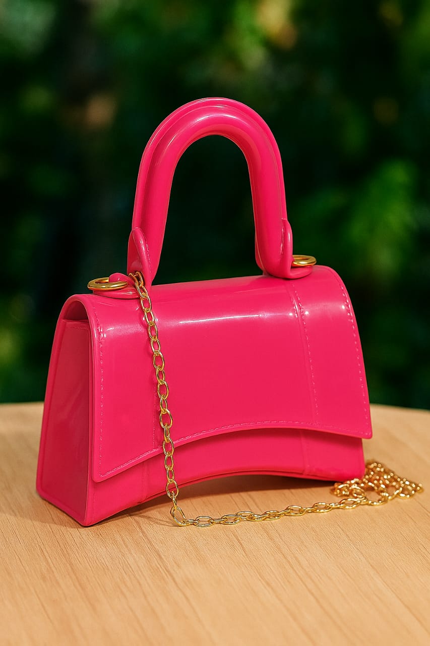 Kids Sling Bag with Golden Chain – Cute & Stylish Shoulder Bag