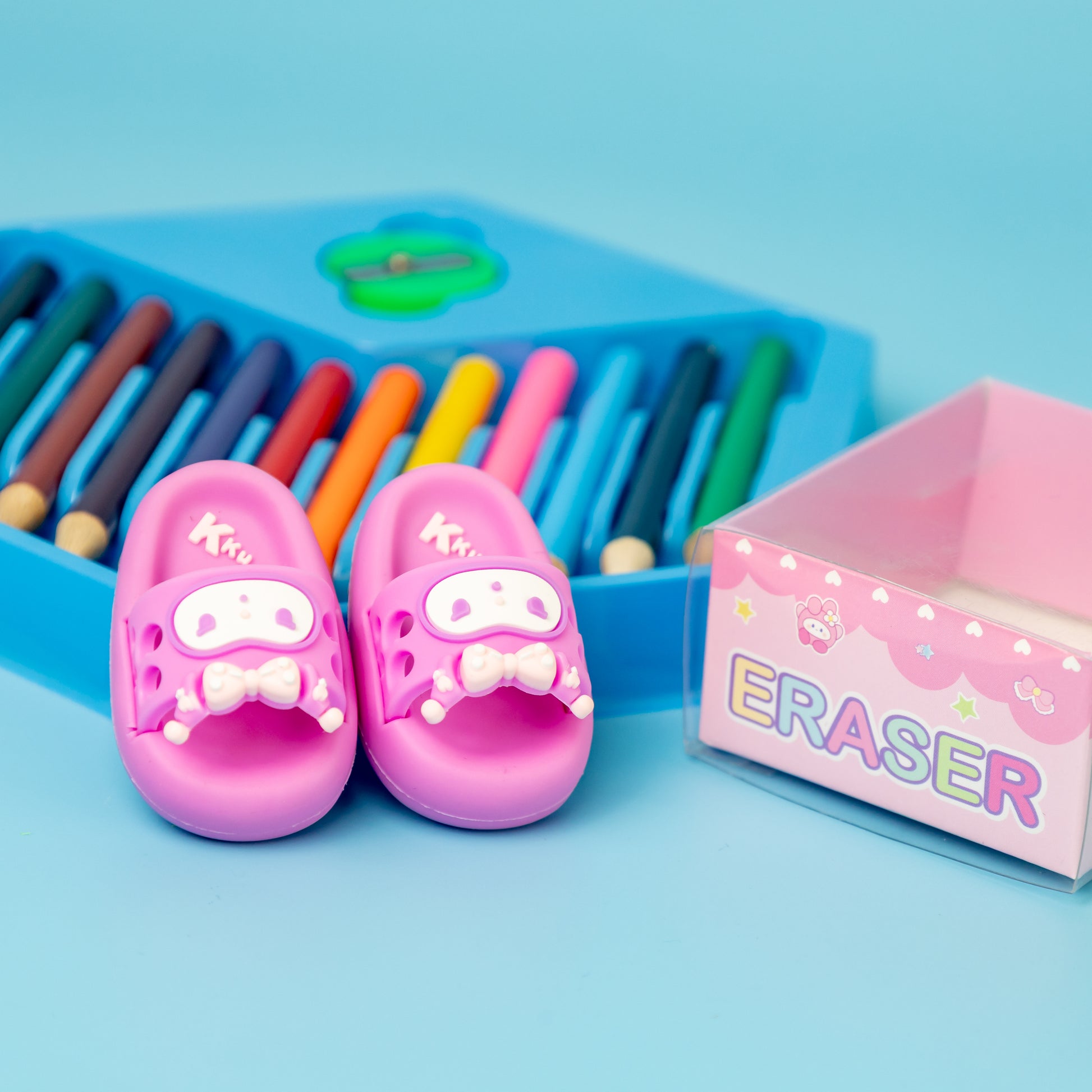 Mini Shoe Erasers for Kids – Cute Cartoon Slip-On Design (Set of 2)